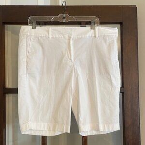 Ann Taylor Signature White Shorts, Size 14